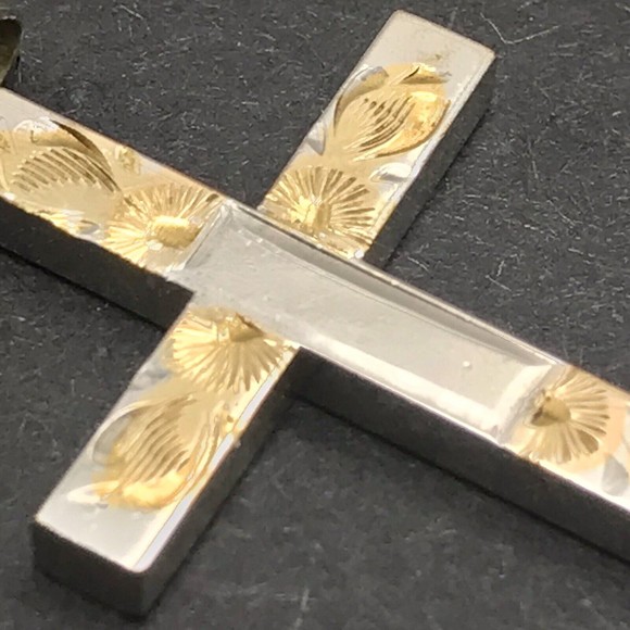 Vintage STURDY 12k Gold Filled Etched Fancy Cross Pendant Marked 1 1/8" - Picture 2 of 11